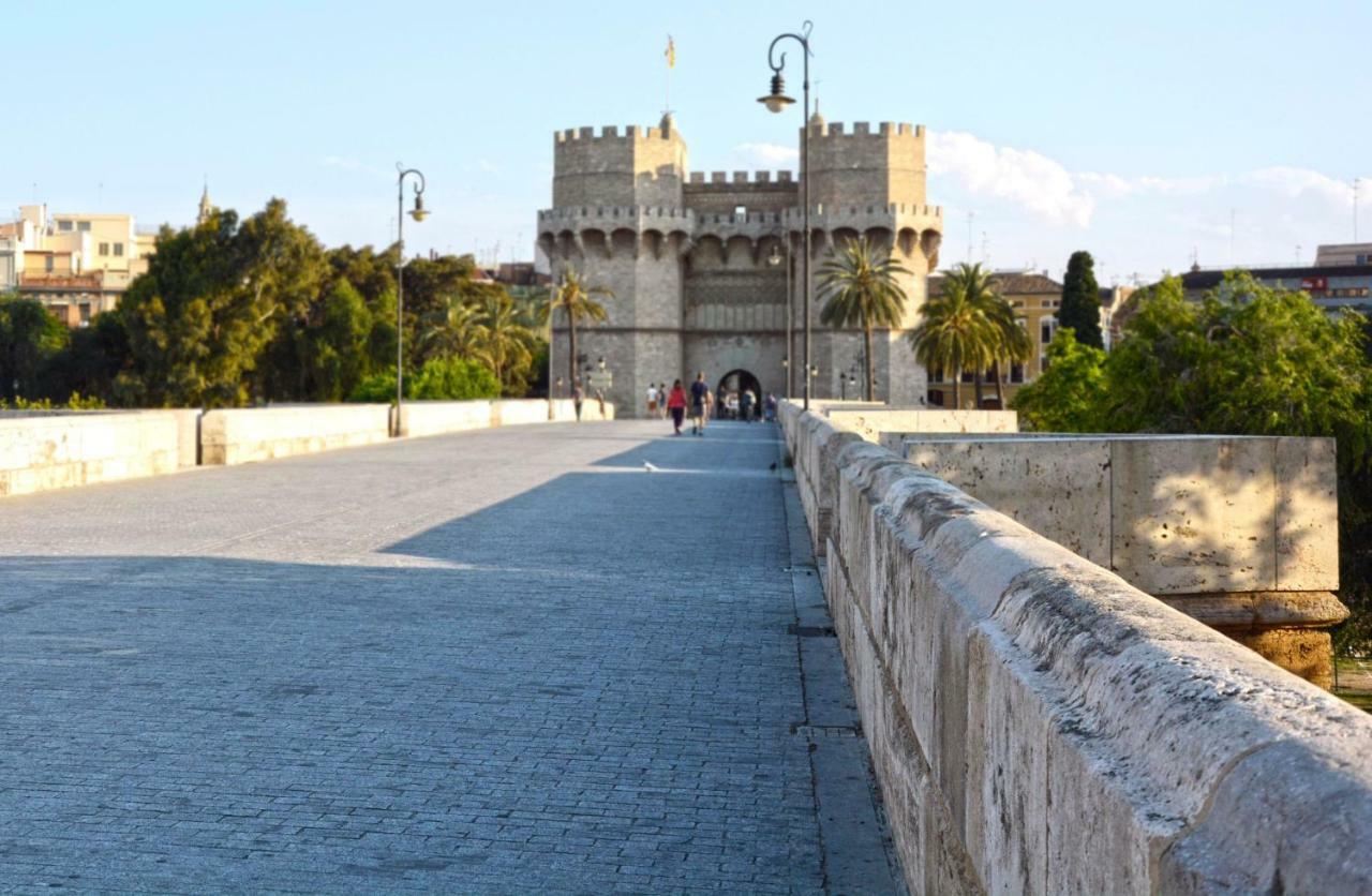 Espai One Santa Mónica Valencia Exterior foto